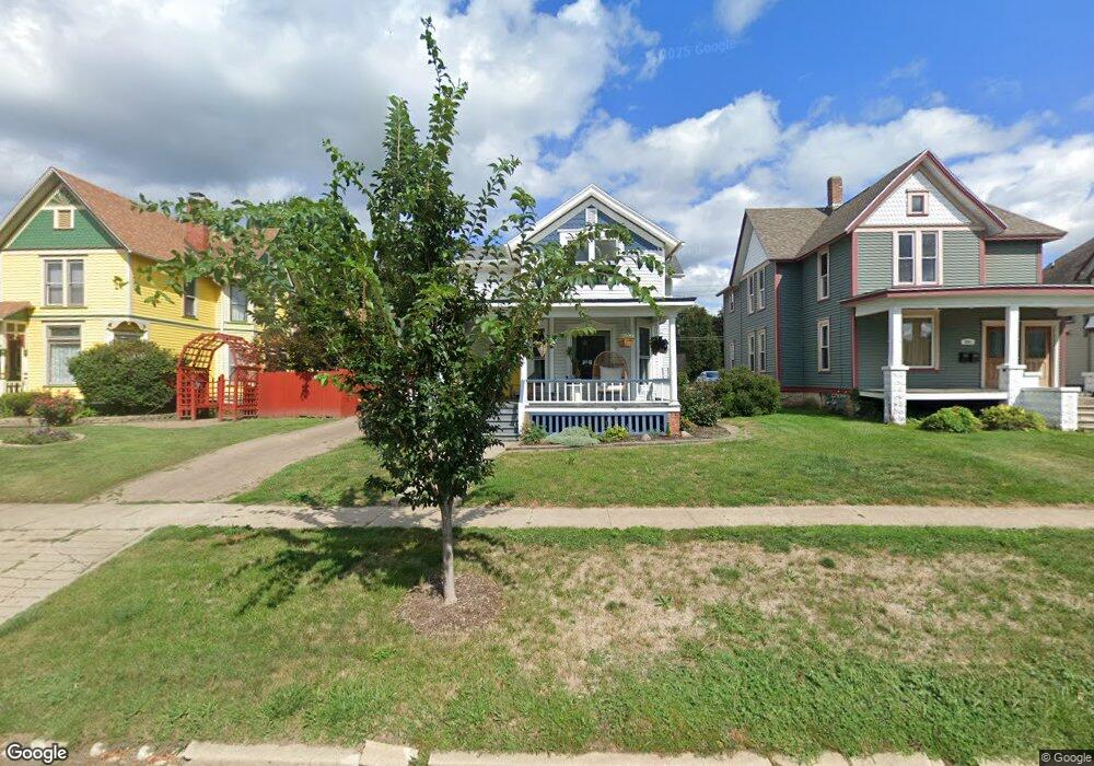 305 N Main St, Princeton, IL 61356 - photo 1