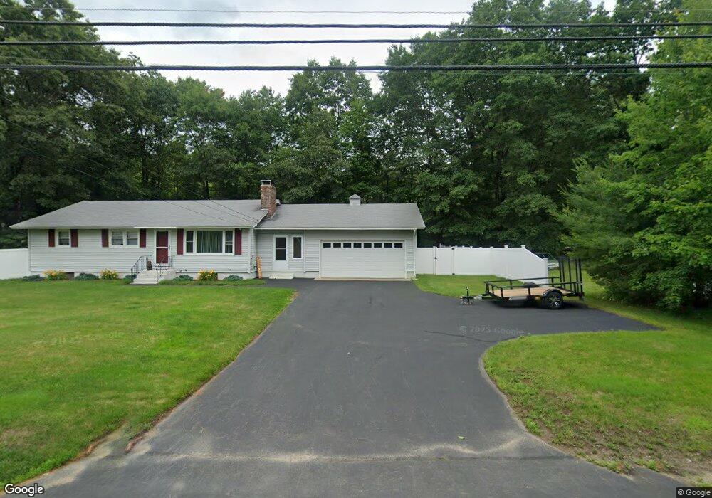 183 Elm St, Goffstown, NH 03045 - photo 1