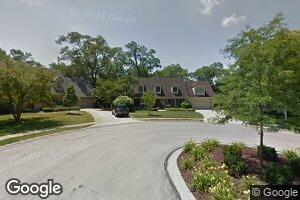 310 Davis Ct, Wheaton, IL 60189
