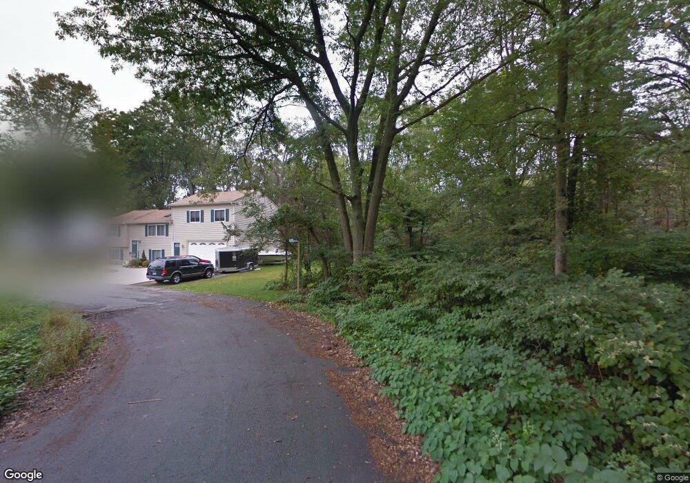 2 Grovedale St, Warwick, RI 02888 - photo 1