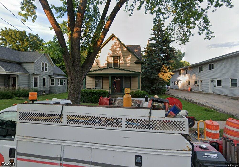 1008 Cherry St, Oshkosh, WI 54901 - photo 1