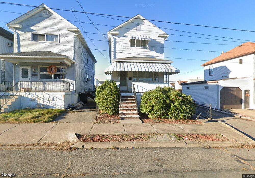 426 E Field St, Nanticoke, PA 18634 - photo 1