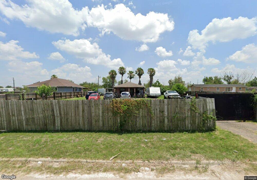 806 Road Runner St, Donna, TX 78537 - photo 1