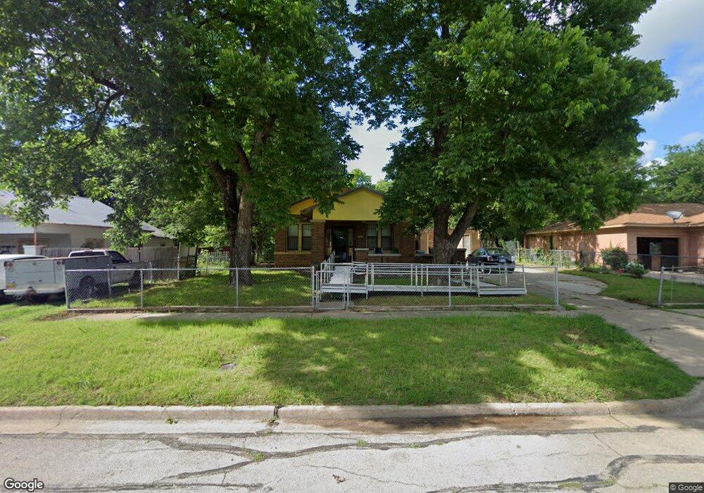 1117 4th Ave NE, Ardmore, OK 73401 - photo 1