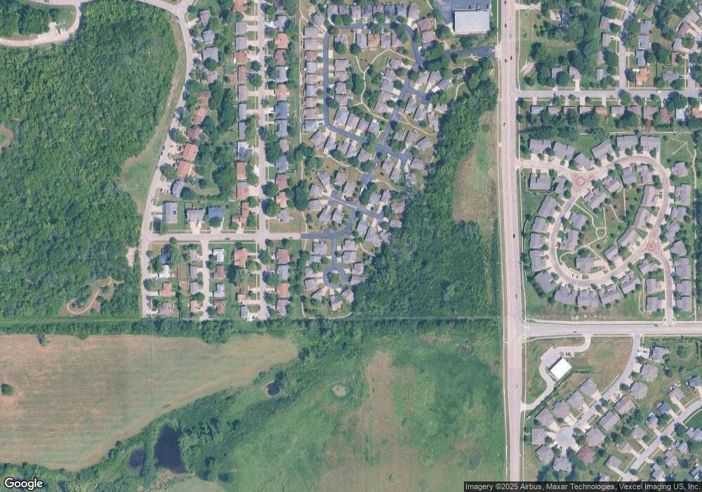 3630 SW Willow Brook Ct, Topeka, KS 66614 - photo 1