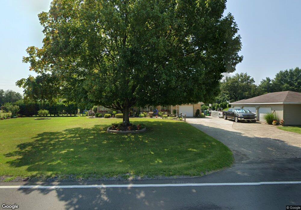 1482 E 400 S, La Porte, IN 46350 - photo 1