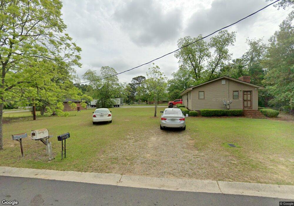 118 Sawyer Cir, Fitzgerald, GA 31750 - photo 1