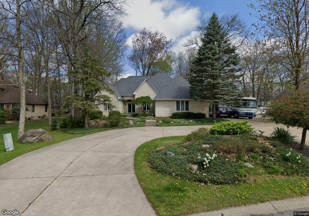 5206 Wyndemere Square, Swartz Creek, MI 48473 - photo 1