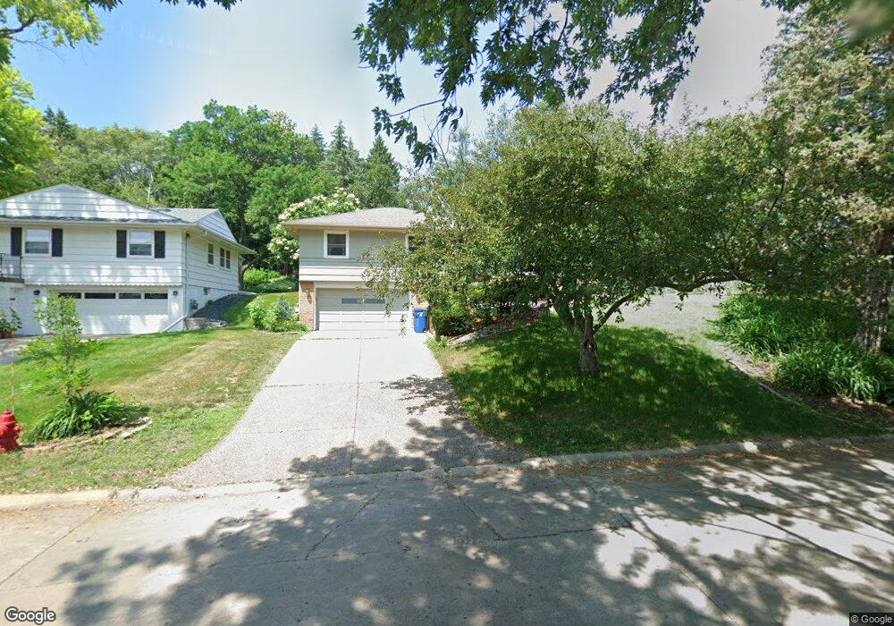 5128 Meadow Ridge, Edina, MN 55439 - photo 1