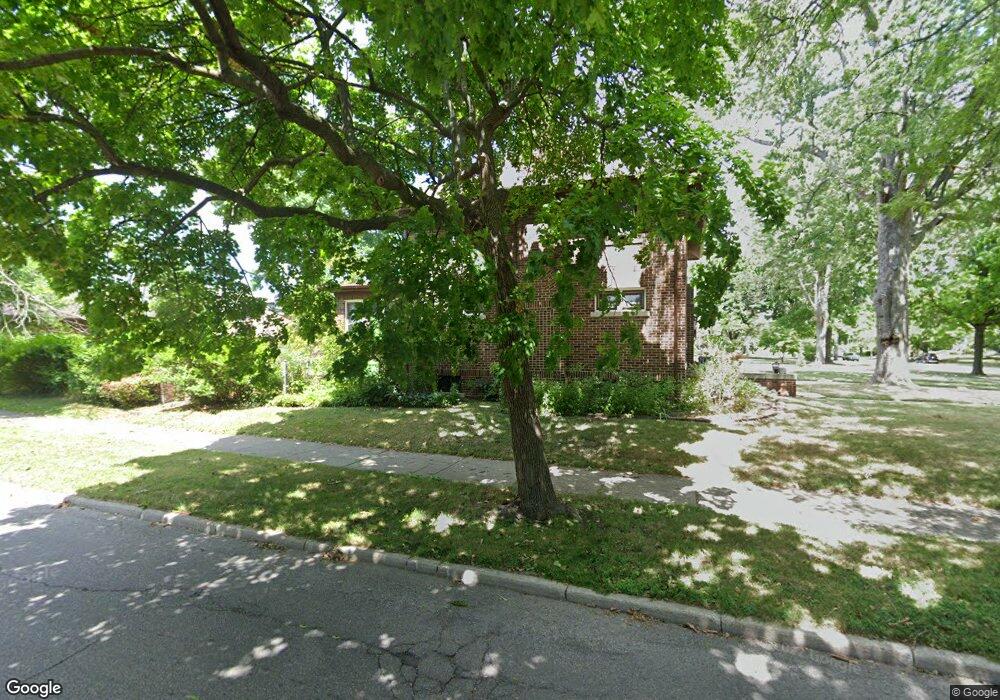 1405 Balfour St, Grosse Pointe Park, MI 48230 - photo 1