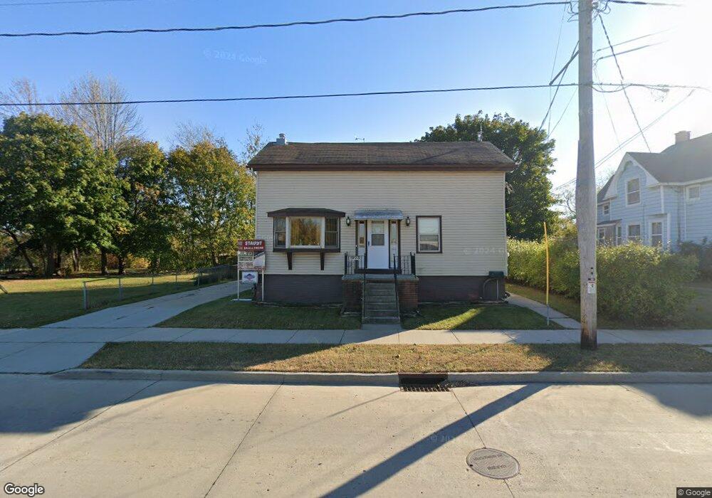 1923 14th St, Two Rivers, WI 54241 - photo 1