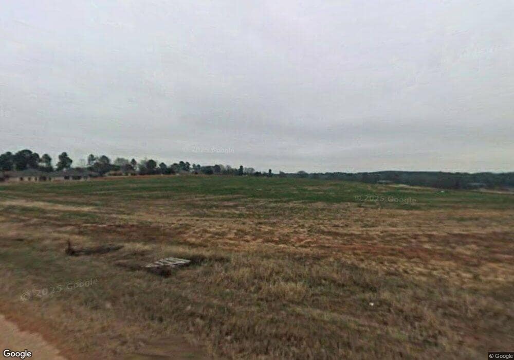 1551 Skidmore Ln, Tyler, TX 75703 - photo 1