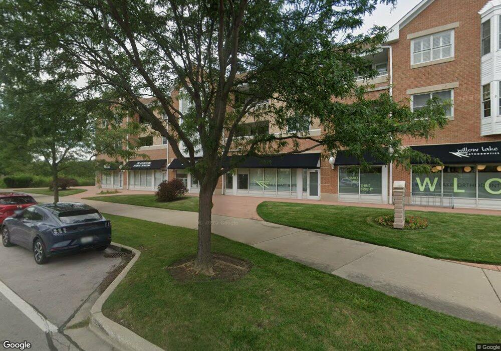 2300 Chestnut Ave unit 101, Glenview, IL 60026 - photo 1
