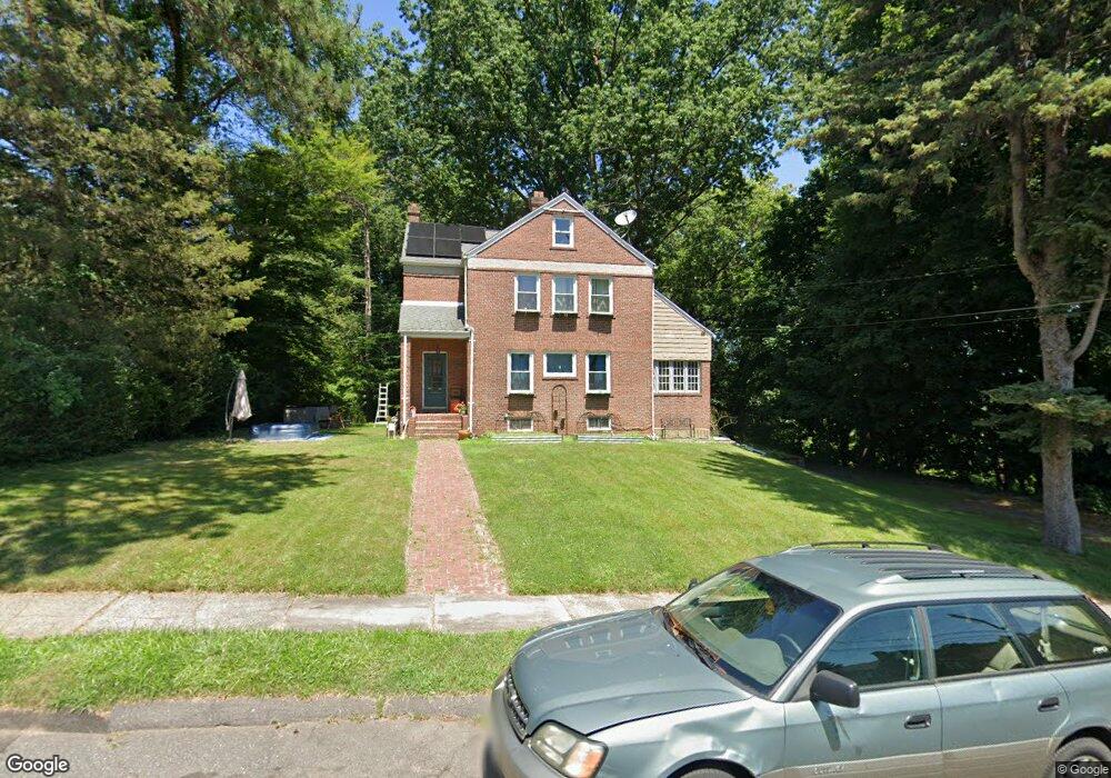 22 Burgoyne St, West Hartford, CT 06110 - photo 1