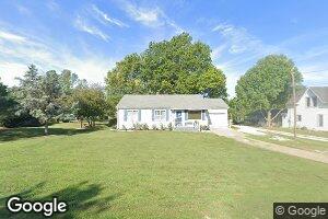 522 S 2nd St, Hiawatha, KS 66434