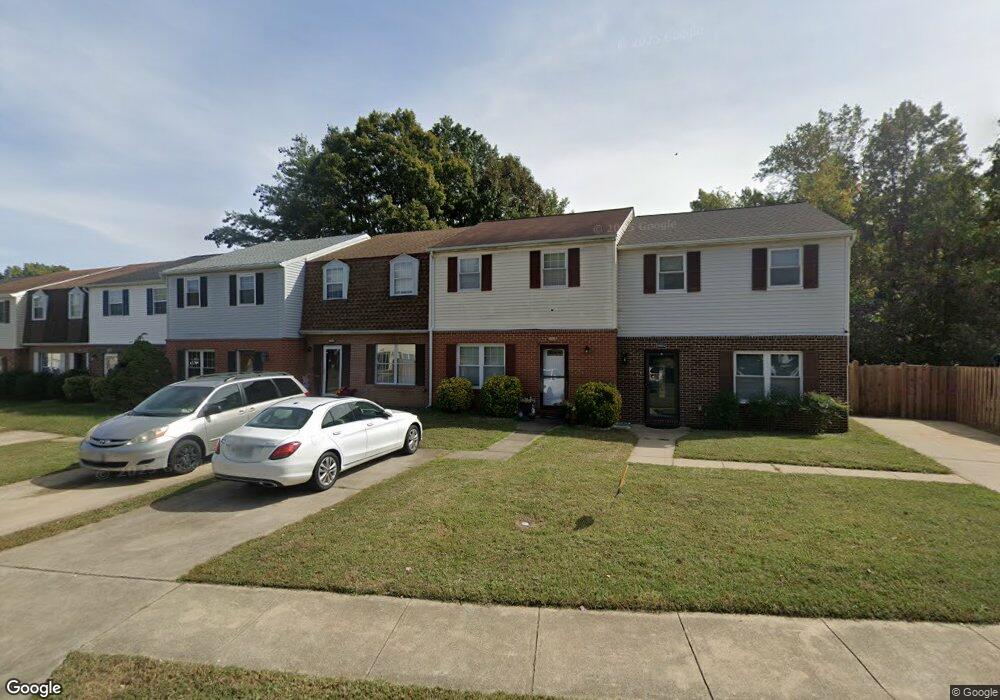 18081 Olde Port Ln, Triangle, VA 22172 - photo 1