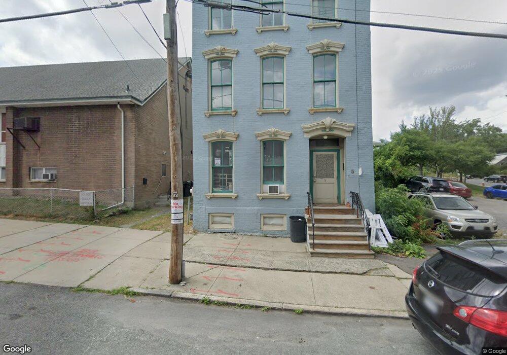 5 Clinton St, Albany, NY 12202 - photo 1