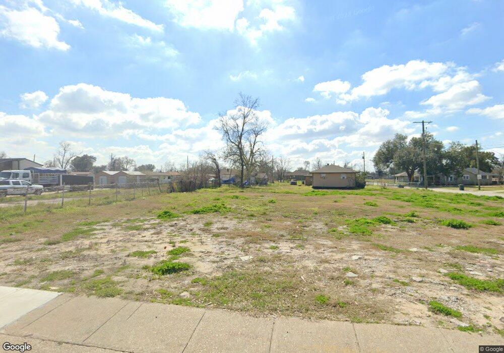 2104 Moeling St, Lake Charles, LA 70601 - photo 1