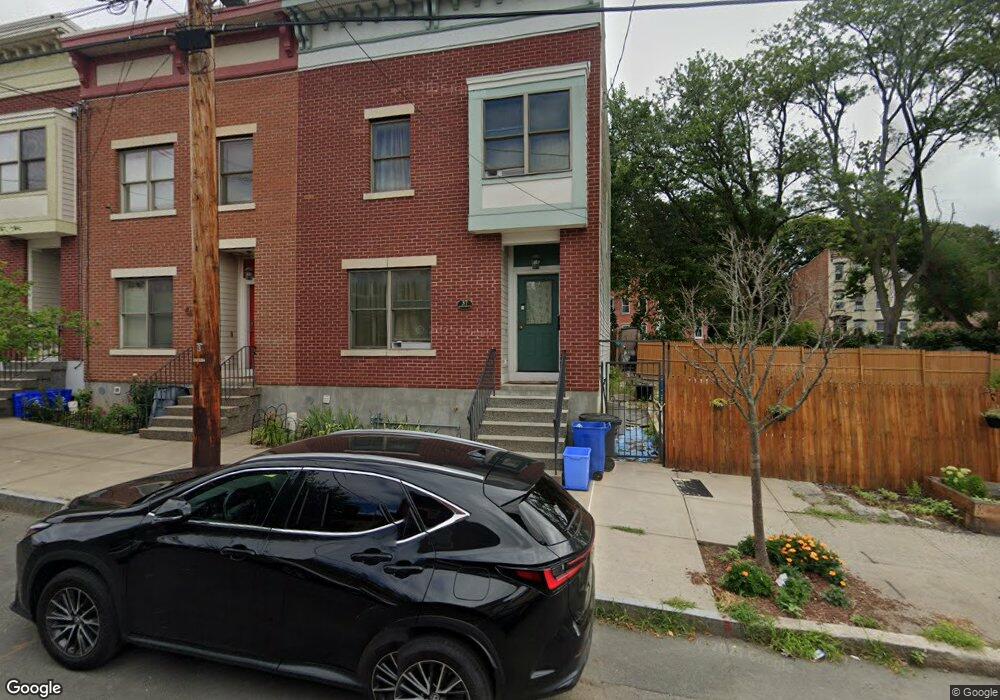 37 Alexander St, Albany, NY 12202 - photo 1