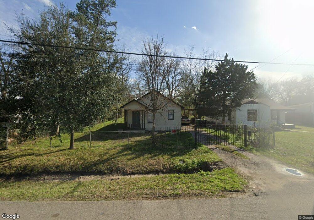 702 Post St, Houston, TX 77022 - photo 1