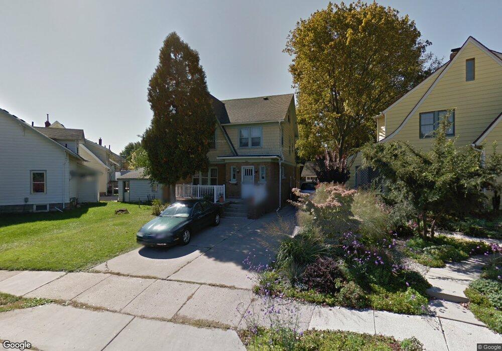 531 Kirby Dr, Lansing, MI 48915 - photo 1