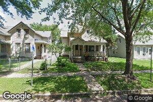 2010 W 1st St, Davenport, IA 52802