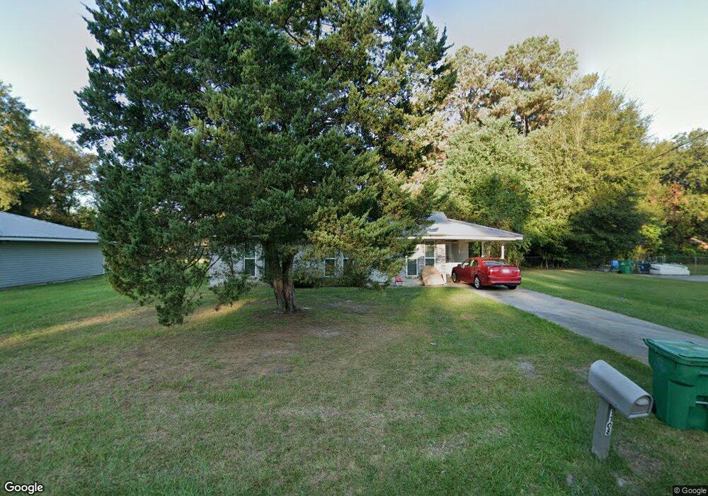 1108 Merrydale Dr, Picayune, MS 39466 - photo 1