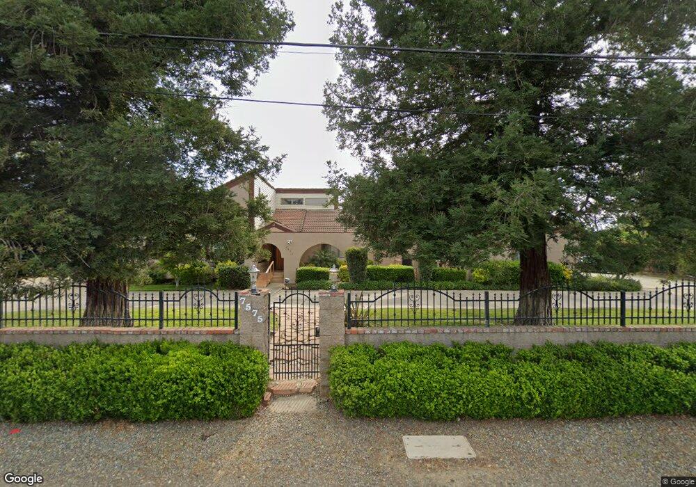 7575 Persimmon Ave, Sacramento, CA 95823 - photo 1