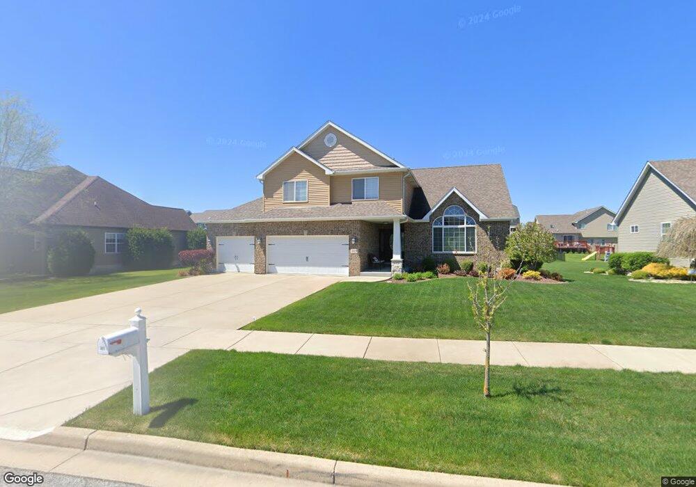 885 Huey Dr, Crown Point, IN 46307 - photo 1