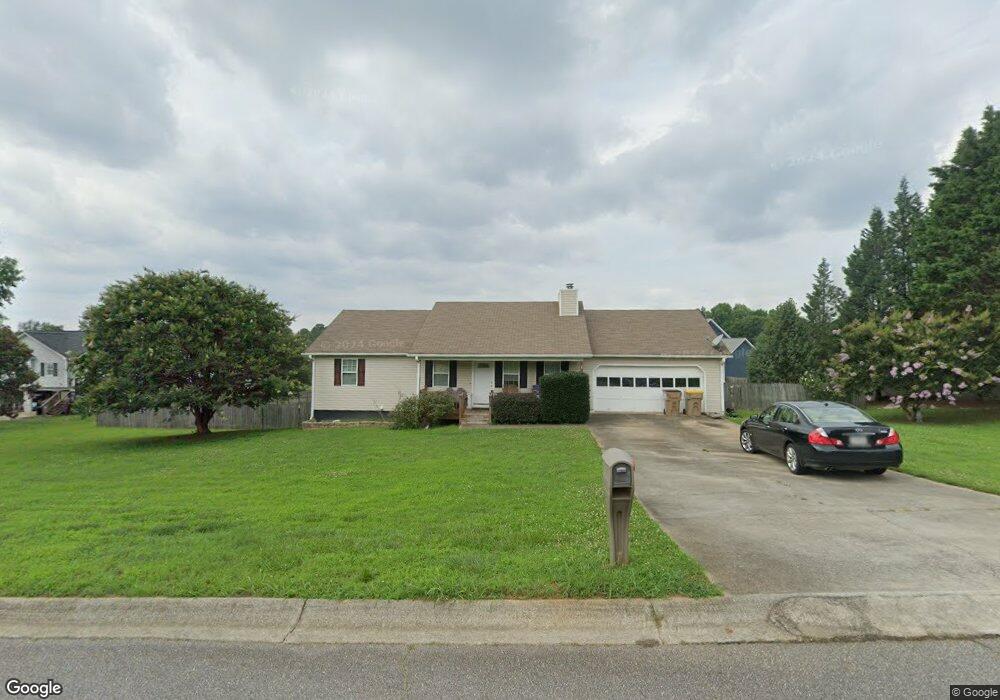 76 Ryan Way, Hoschton, GA 30548 - photo 1