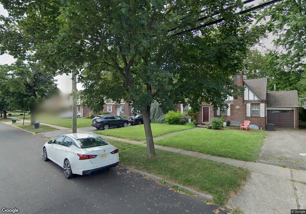 014 Fair Lawn Pkwy, Fair Lawn, NJ 07410 - photo 1