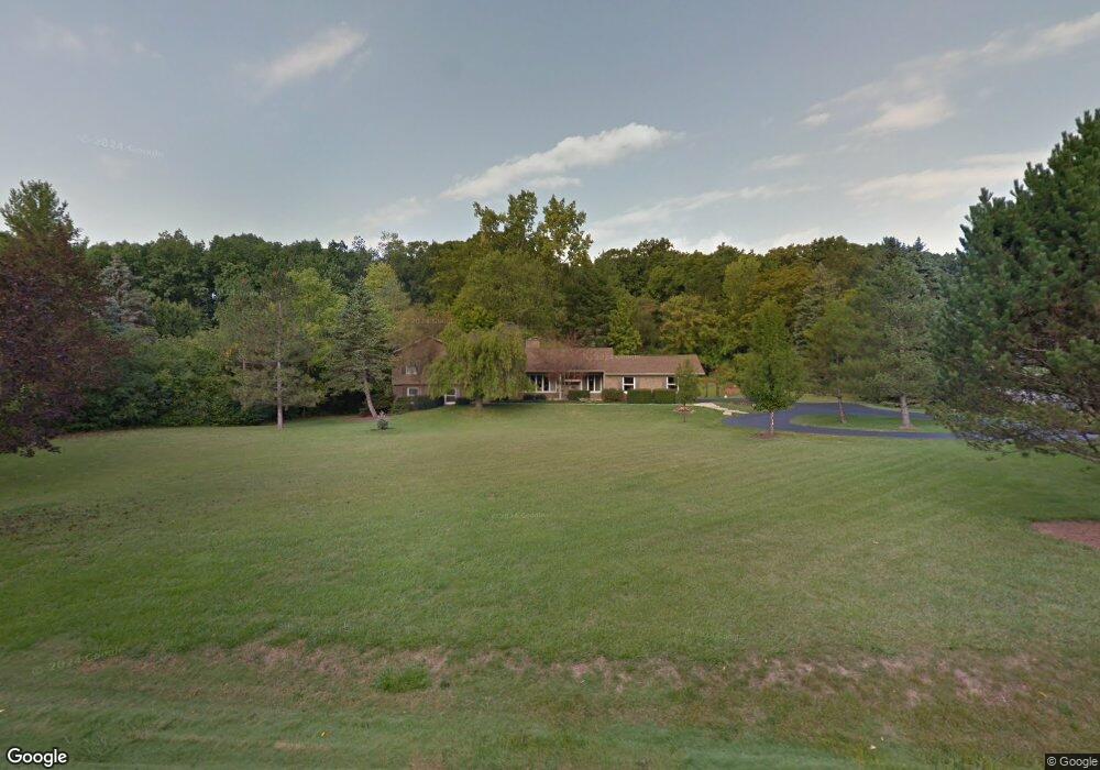 889 Eastover Dr, Bloomfield Hills, MI 48304 - photo 1