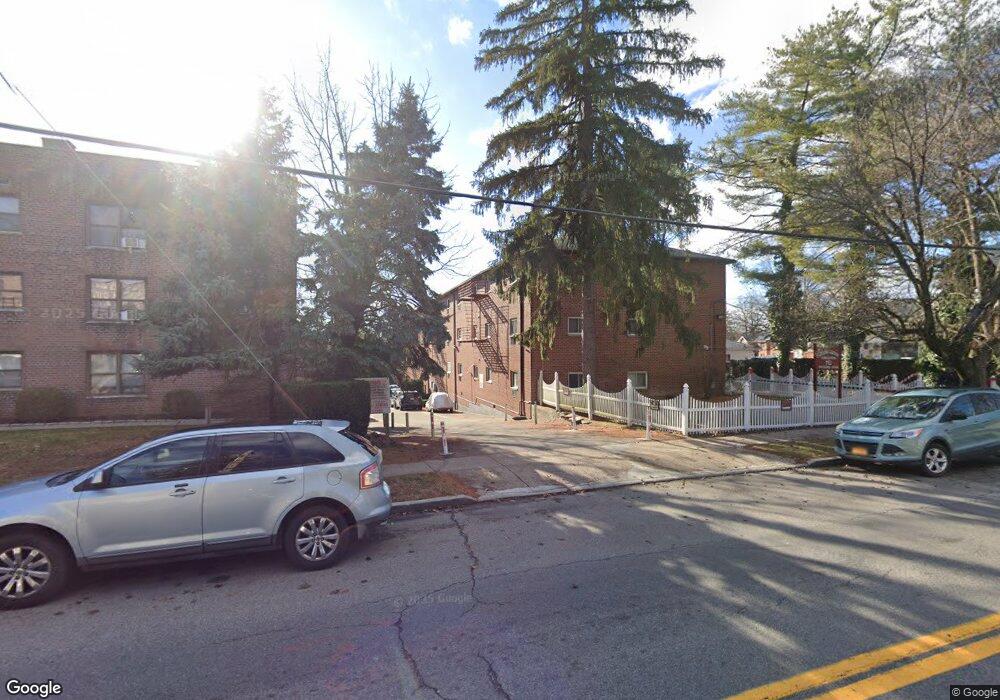 782 Tuckahoe Rd, Yonkers, NY 10710 - photo 1