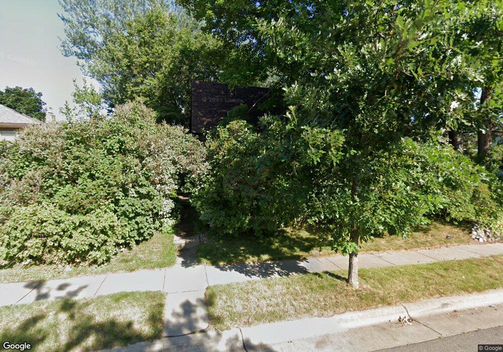 2817 Jefferson St, Duluth, MN 55812 - photo 1