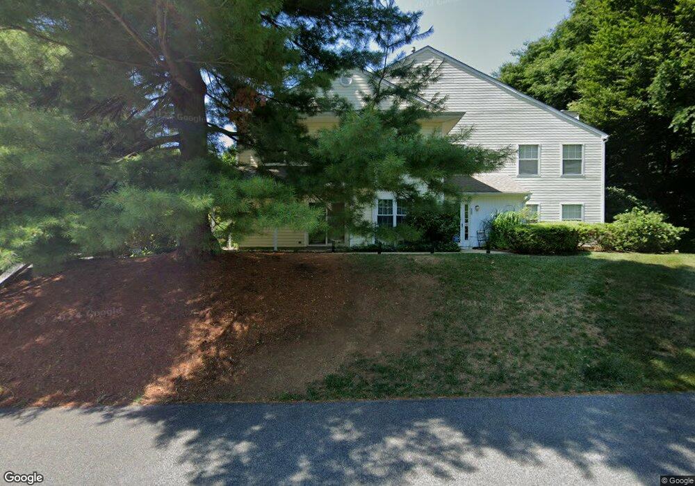 127 Deerfield Ct, Glen Mills, PA 19342 - photo 1