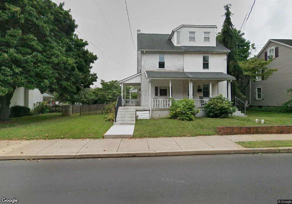 205 S Line St, Lansdale, PA 19446 - photo 1