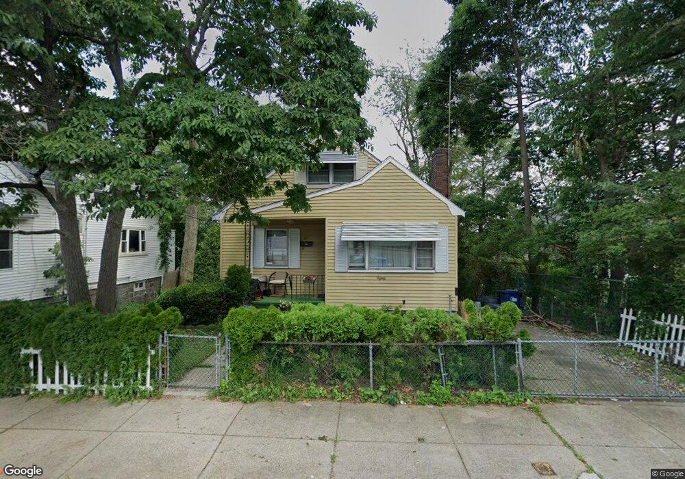 80 Seminole St, Mattapan, MA 02126 - photo 1
