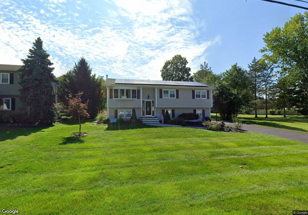 18 Stuart Dr, Poughkeepsie, NY 12603 - photo 1