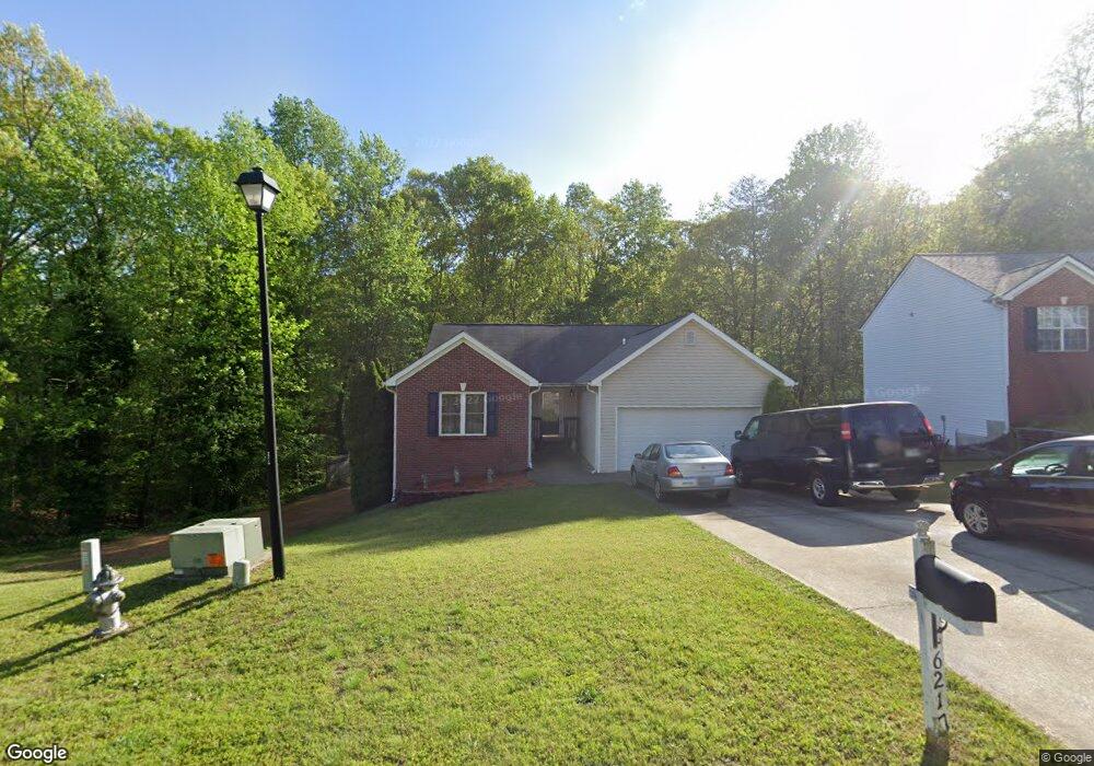 6217 Huntcliff Dr, Flowery Branch, GA 30542 - photo 1