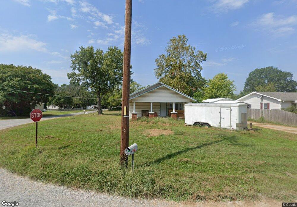 501 NE 5th St, Stigler, OK 74462 - photo 1
