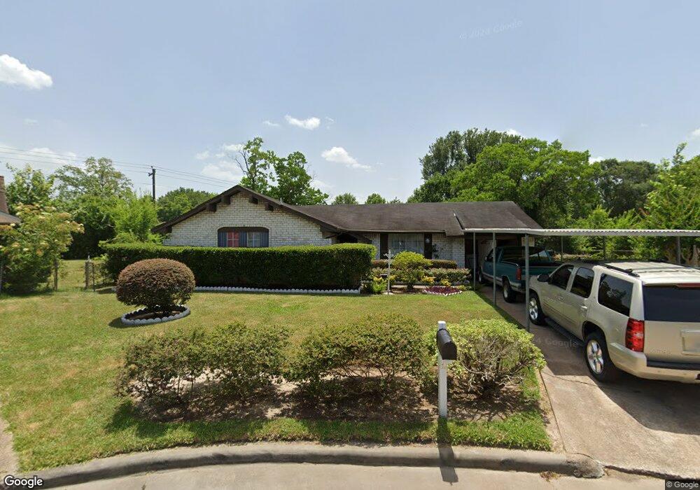 8207 Odet Ct, Houston, TX 77088 - photo 1