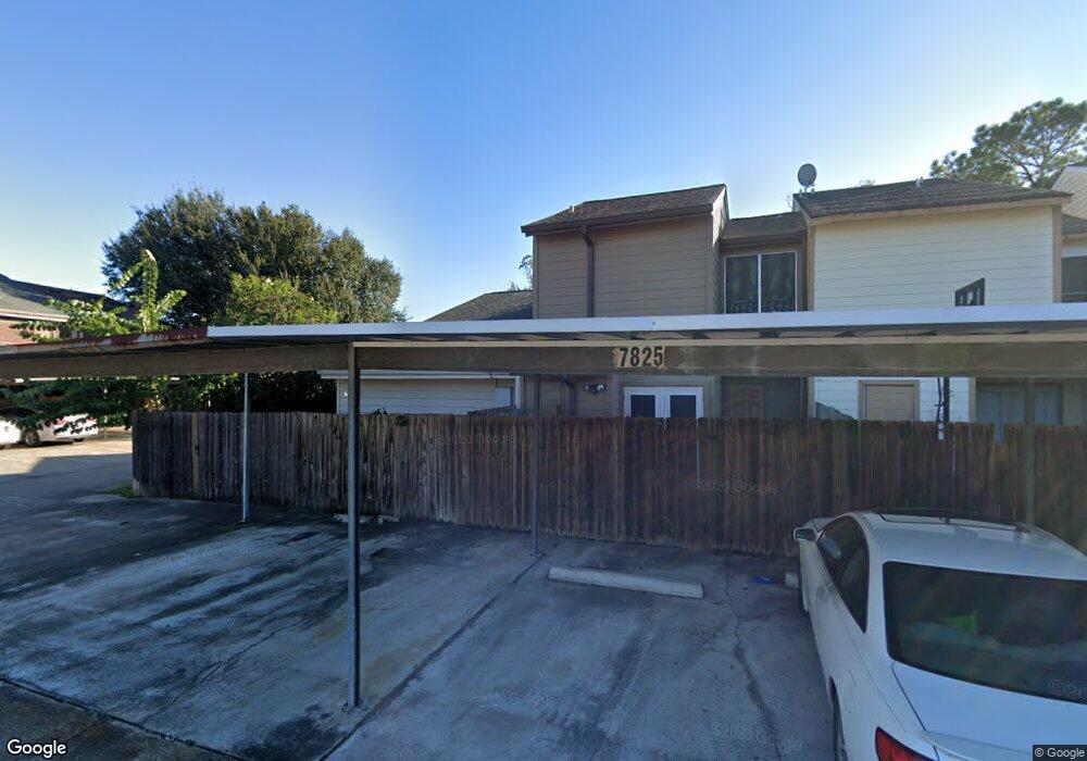 7827 Challie Ln unit 7827, Houston, TX 77088 - photo 1