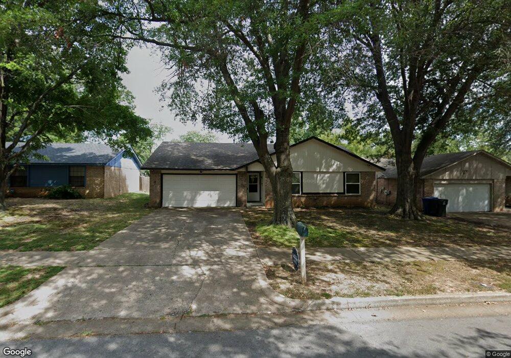 310 E Waco Place, Broken Arrow, OK 74011 - photo 1