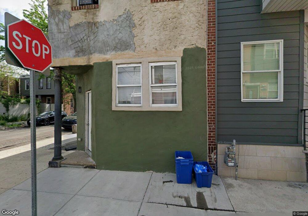 1401 S Taylor St, Philadelphia, PA 19146 - photo 1