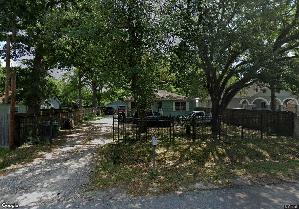 9306 Lanewood Dr, Houston, TX 77016 - photo 1