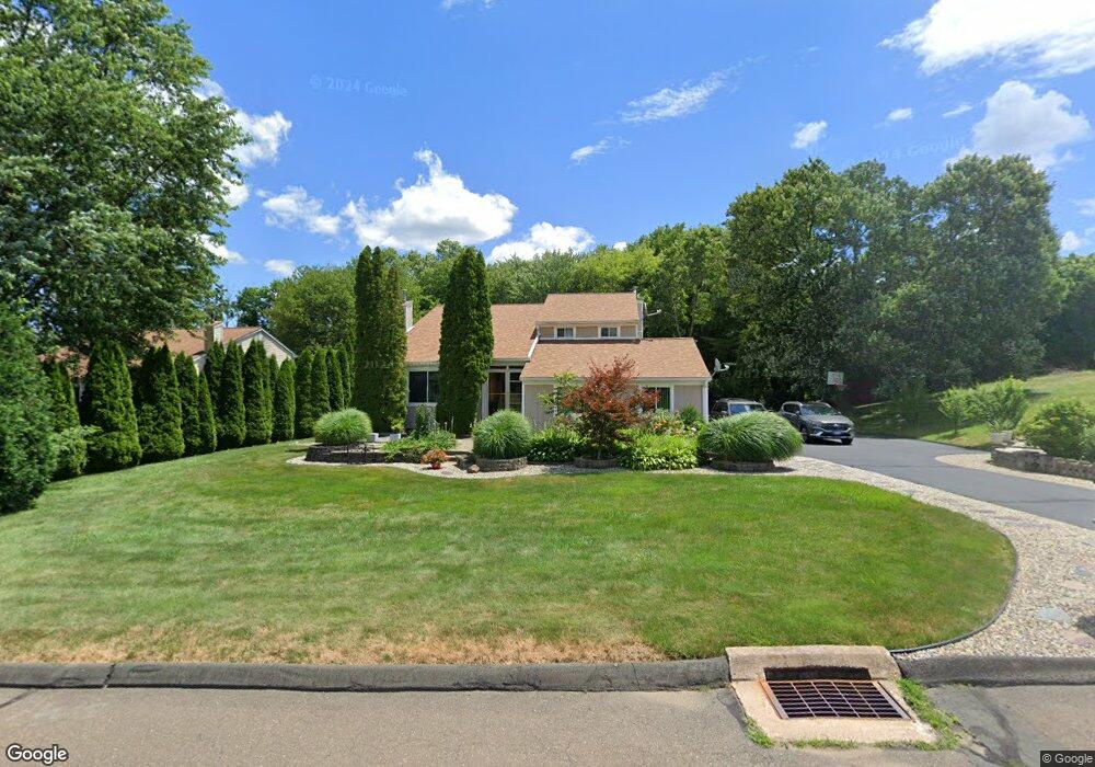 15 Cooper Cir, Windsor, CT 06095 - photo 1