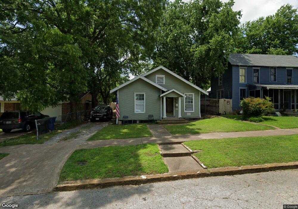 618 W Munson St, Denison, TX 75020 - photo 1