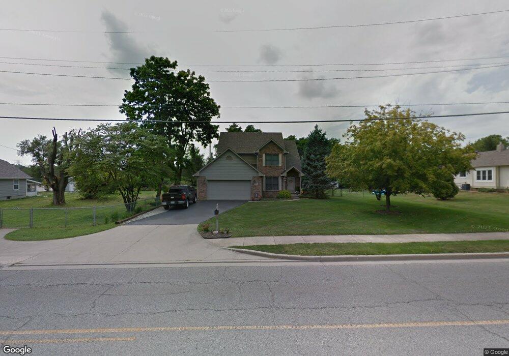 710 S 9th Ave, Beech Grove, IN 46107 - photo 1