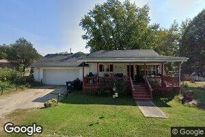 630 2nd St, Keyesport, IL 62253