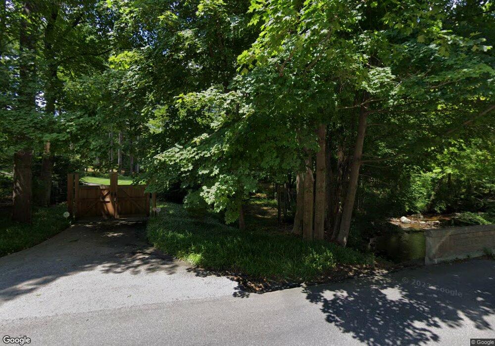 267 Newtown Turnpike, Redding, CT 06896 - photo 1